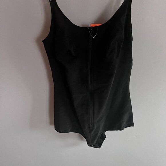 Women’s Plus Size Bodysuit Shapewear Black Size XXL Zip Front NWT Feeling Girl - Picture 5 of 10